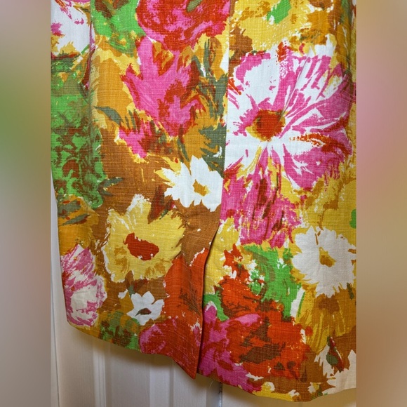 Talbots - Formal Feminine Business Casual Floral Print Women's Skirt in Size 8 - Picture 11 of 11
